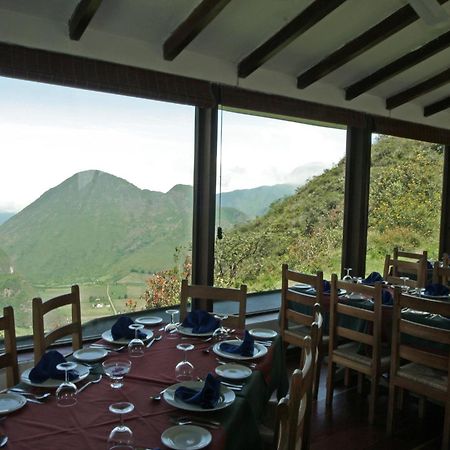 El Crater Guest House San Antonio  ภายนอก รูปภาพ
